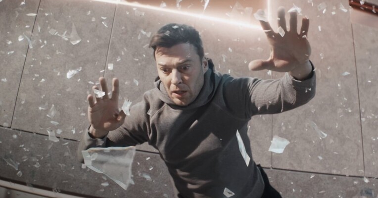 سطوح - پس‌زمینه