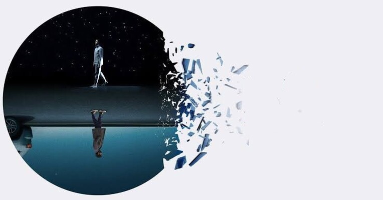 خروجی بعدی - پس‌زمینه