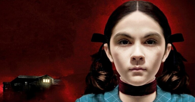 یتیم - پس‌زمینه