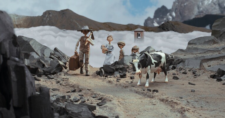 ورود سگ ها و ایتالیایی ها ممنوع - پس‌زمینه