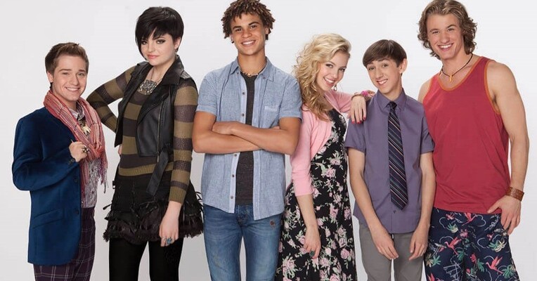 به چند داوطلب نیاز است - پس‌زمینه