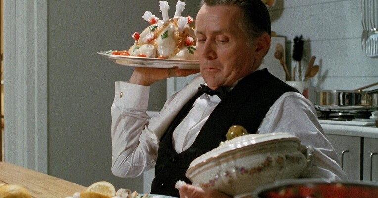 خدمتکار - پس‌زمینه