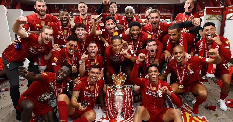 لیورپول: سی سال انتظار - پس‌زمینه