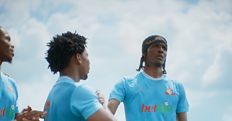 وقتی عشق از راه می‌رسد - پس‌زمینه