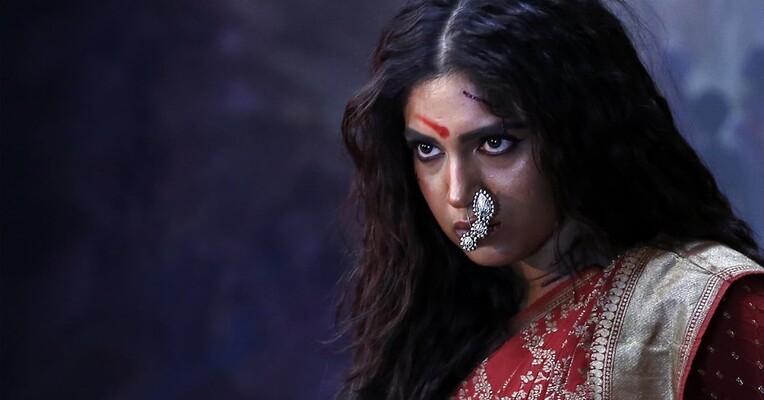 افسانه دورگاماتی - پس‌زمینه