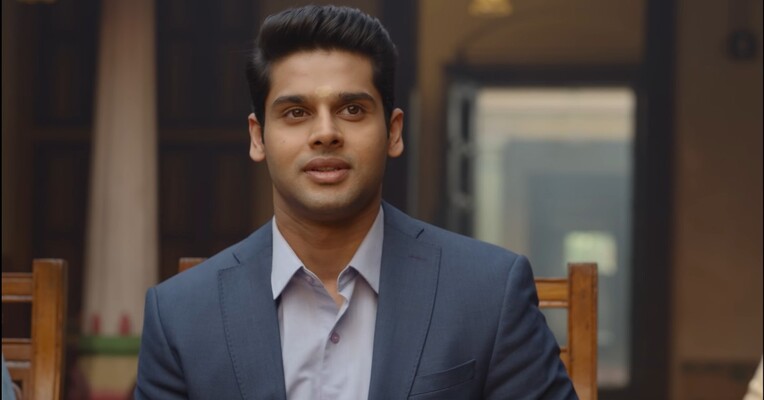 میناکشی و سوندرشوار - پس‌زمینه