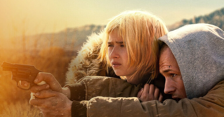 او سوار تفنگ ساچمه‌ای می‌شود - پس‌زمینه