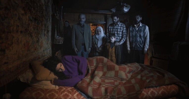 هایله: یک کابوس خانوادگی - پس‌زمینه