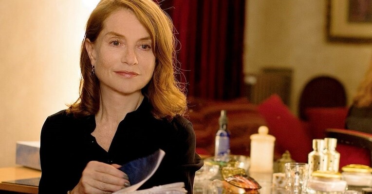 سیدونیا در ژاپن - پس‌زمینه