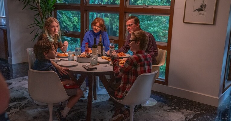 هدیه - پس‌زمینه