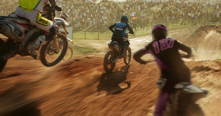 جی تی مکس - پس‌زمینه