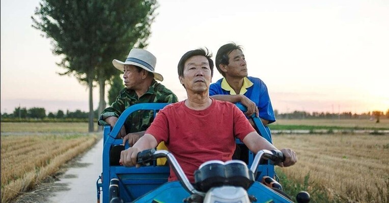 کارآگاه تابستانی - پس‌زمینه