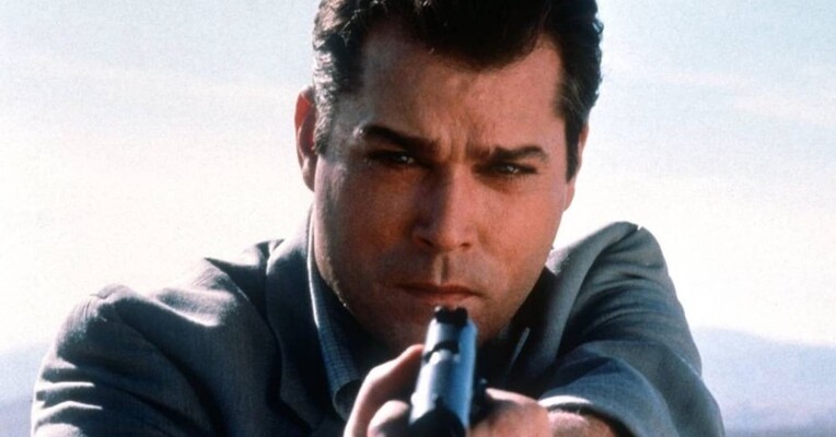 دایره فریب - پس‌زمینه