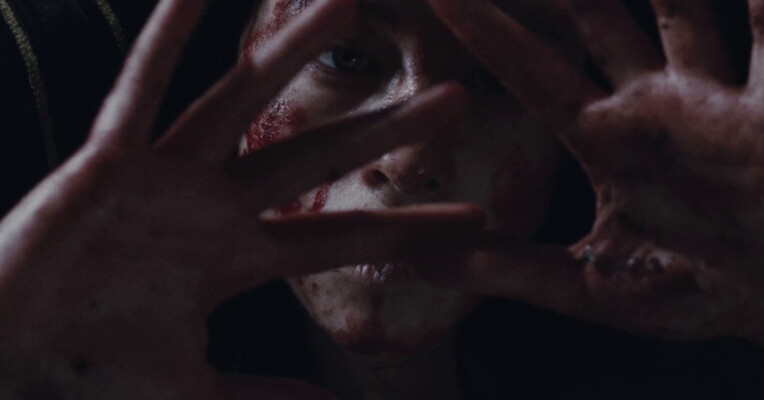 شهدا - پس‌زمینه