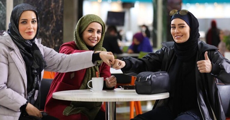 تک‌خال - پس‌زمینه