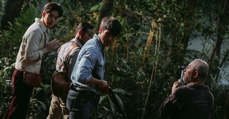 نجوا کننده مرگ ۲ - پس‌زمینه