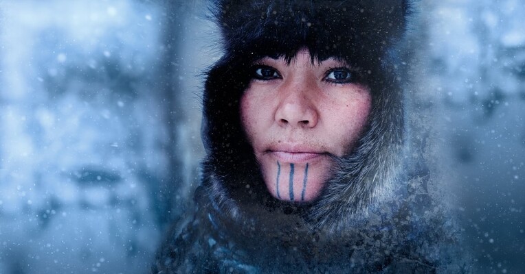 زندگی در دمای زیر صفر: اولین اهالی آلاسکا - پس‌زمینه