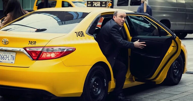 بانک دیو ۲: تکاور وام - پس‌زمینه