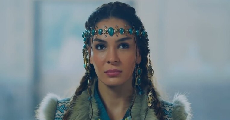 حماسه - پس‌زمینه