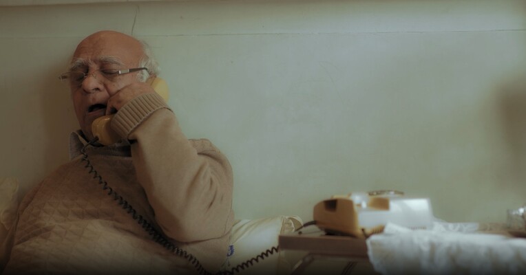 به تو از دور (پاکن) - پس‌زمینه