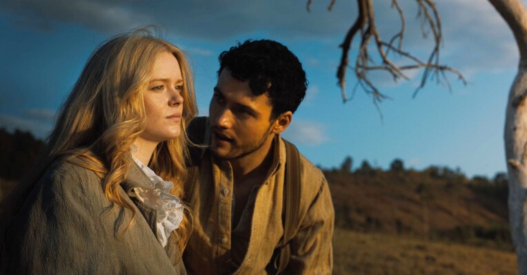 عشق رهایی‌بخش - پس‌زمینه