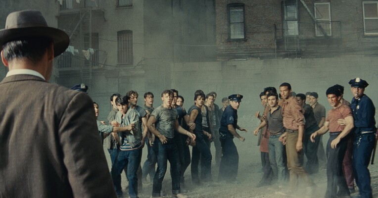 داستان وست ساید - پس‌زمینه