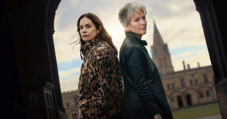 پایین جاده قبرستان - پس‌زمینه