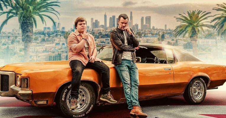 لندن فرا می خواند - پس‌زمینه