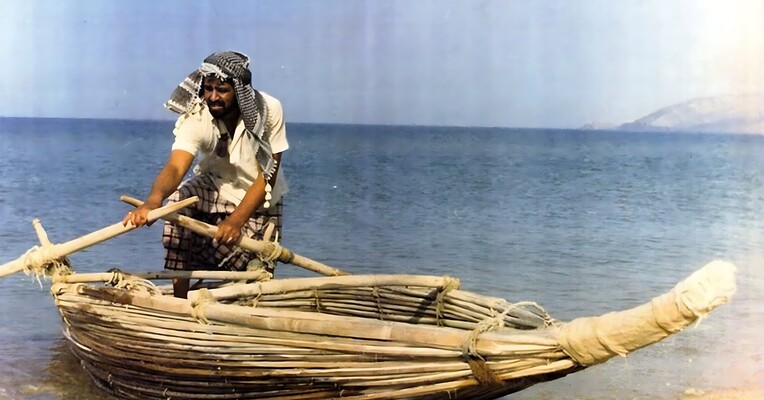 موج طوفان - پس‌زمینه