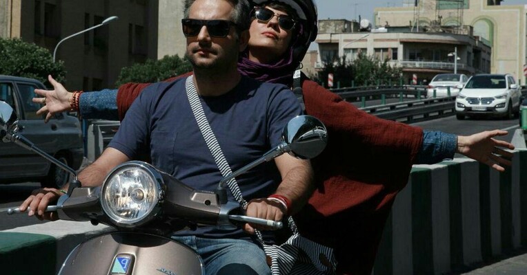 ایتالیا ایتالیا - پس‌زمینه