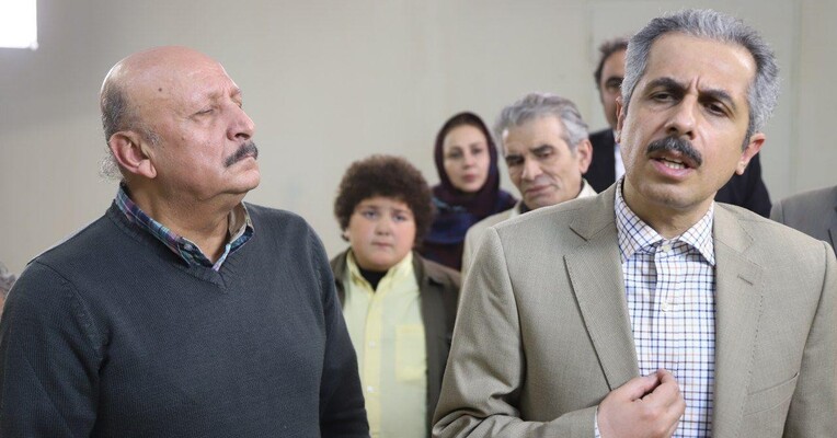 لازانیا - پس‌زمینه