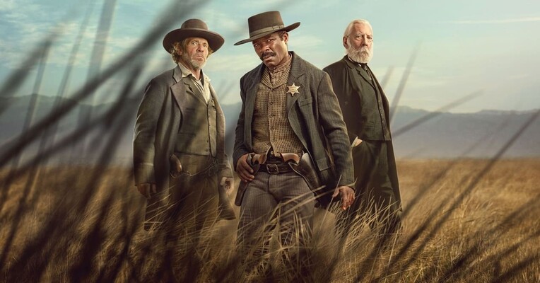 مجریان قانون: باس ریوز - پس‌زمینه