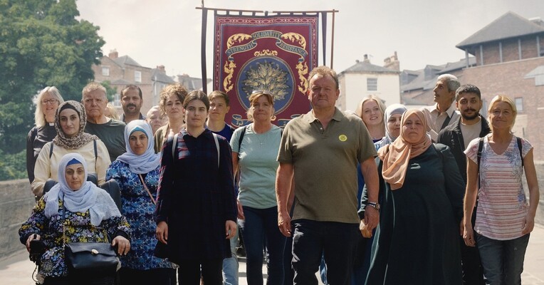 بلوط پیر - پس‌زمینه