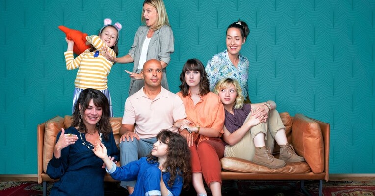 خانواده آخر هفته - پس‌زمینه