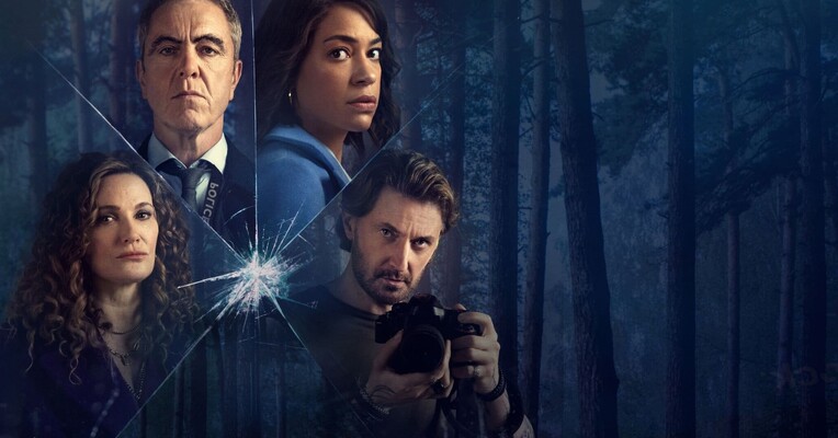 نزدیک بمان - پس‌زمینه