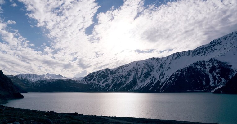 کوردیلرا - پس‌زمینه