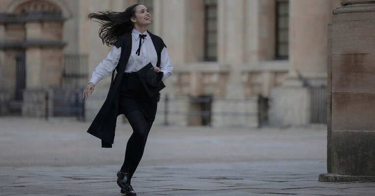 سال آکسفورد من - پس‌زمینه