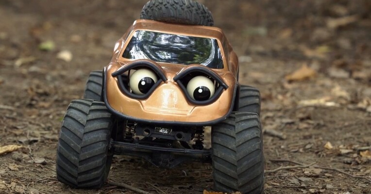 ماشین های بازیگوش - پس‌زمینه