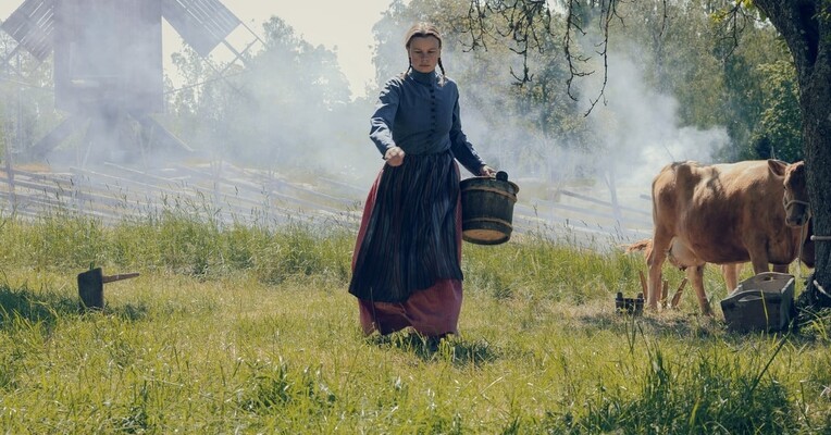 ماجا، روح استورمسکری - پس‌زمینه