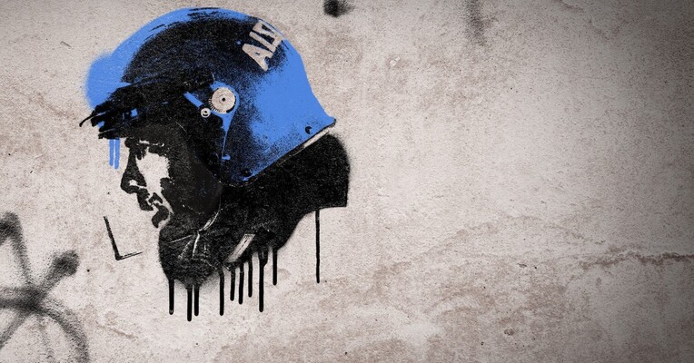 هرج و مرج عمومی - پس‌زمینه