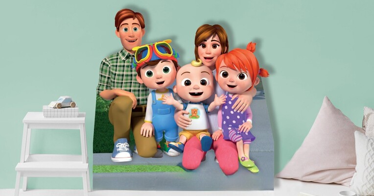 کوکوملون - پس‌زمینه