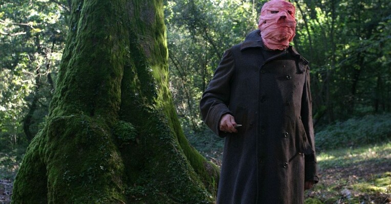 جرایم زمانی - پس‌زمینه