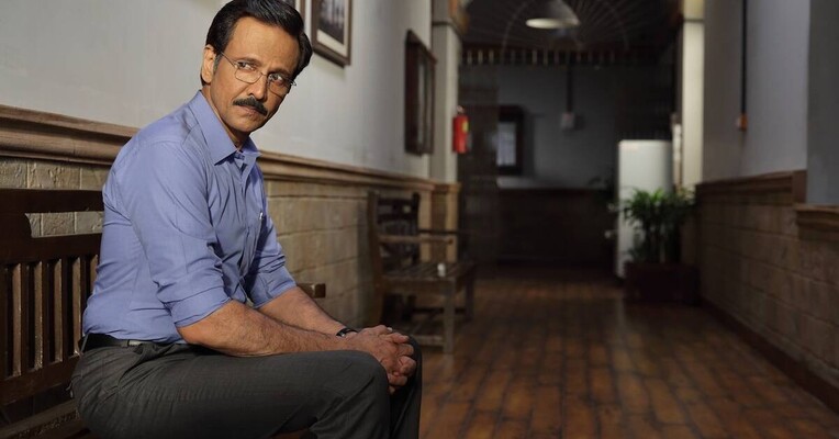 عملیات ویژه - پس‌زمینه