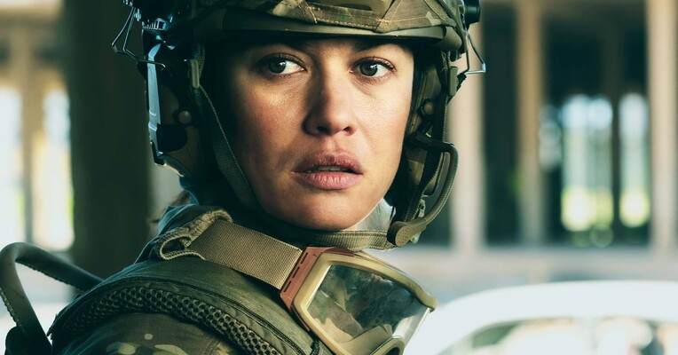 سنتینل - پس‌زمینه