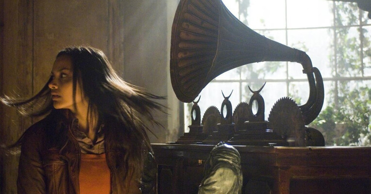 سرگرمی - پس‌زمینه