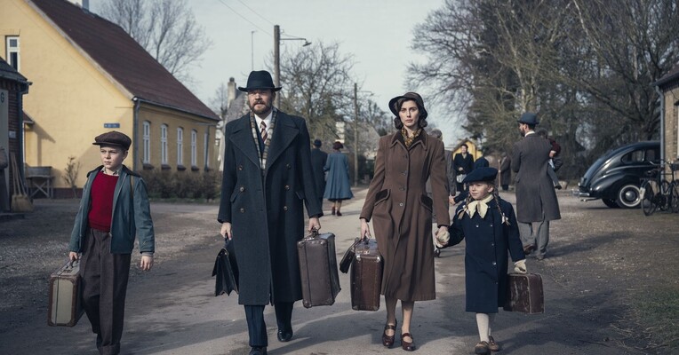 قبل از اینکه به پایان برسد - پس‌زمینه