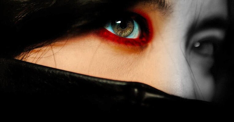 بانوی انتقام - پس‌زمینه