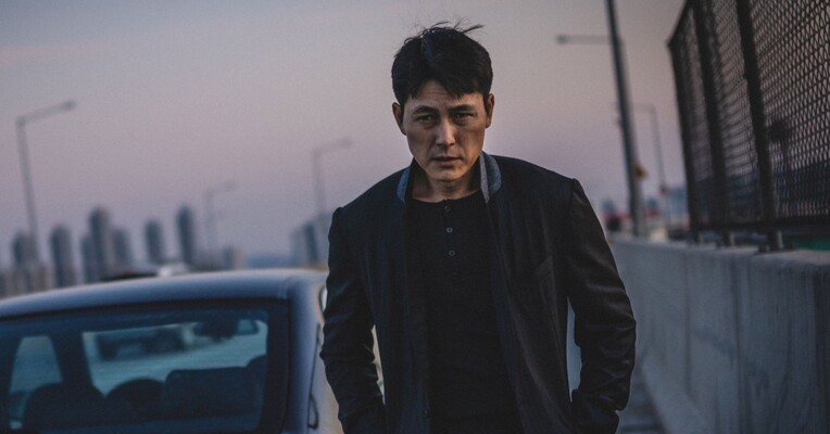 مرد منطقی - پس‌زمینه