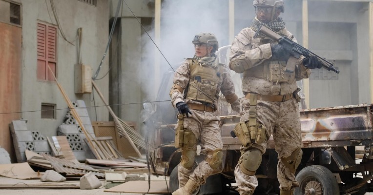 مامور خودخوانده - پس‌زمینه