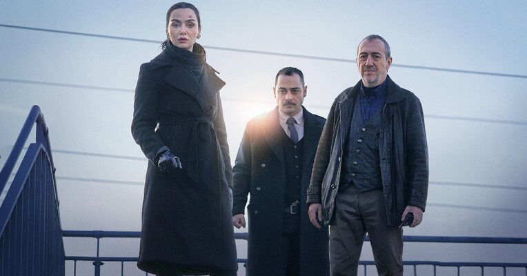 قبرستان - پس‌زمینه